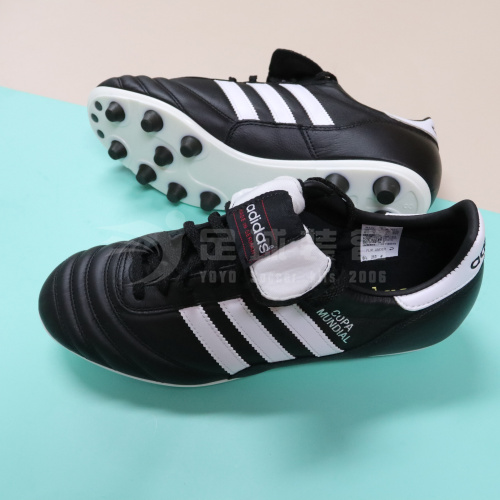 专柜正品ADIDAS COPA FG黑白配色顶级袋鼠皮足球鞋（德国原产）